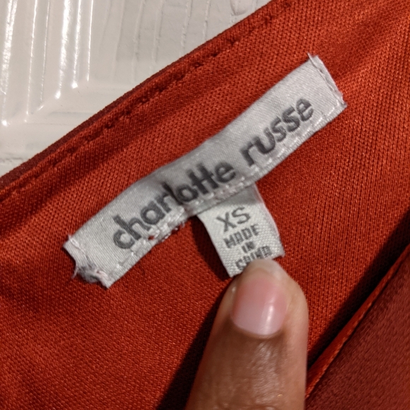 Asymmetrical Charlotte Russe dress - Picture 4 of 6